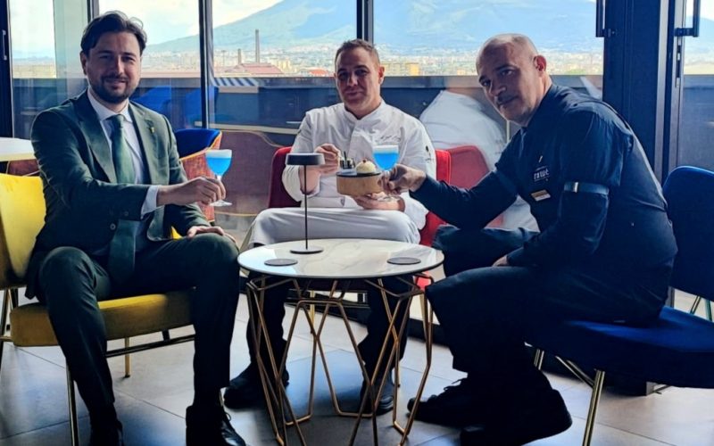 Il Gold Tower Lifestyle Hotel celebra il terzo scudetto del Napoli con tre deliziosi finger food e un esclusivo cocktail Magic Naples