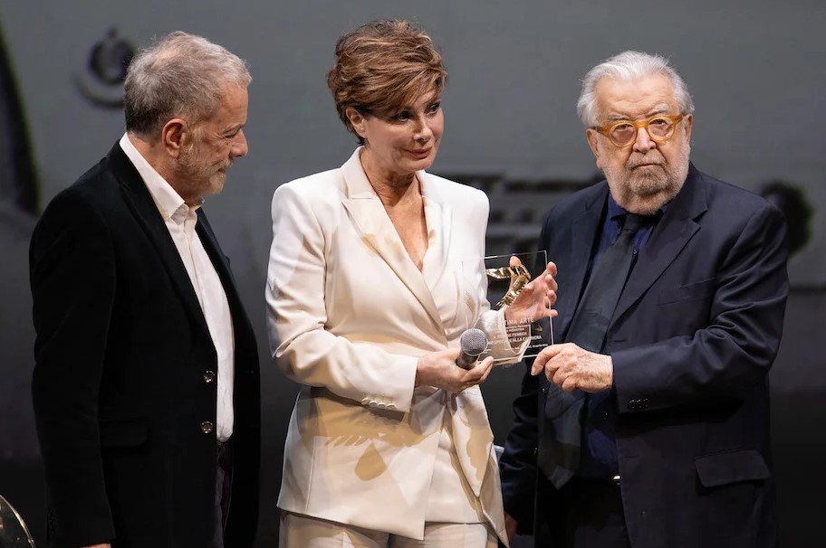  Edwige Fenech e Gabriele Lavia Premio alla carriera all’Ischia Global Film and Music Festival