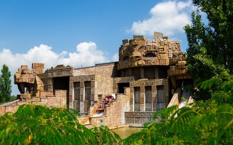 Divertimento e intrattenimento vi aspettano al Magicland