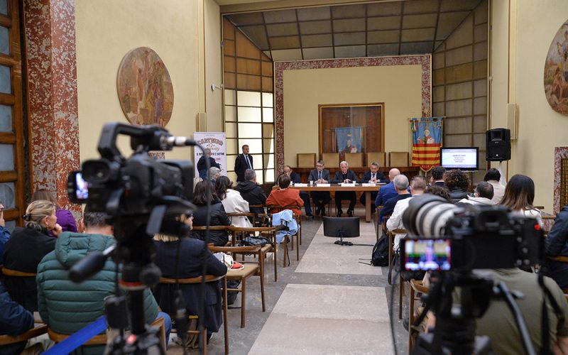 PRESENTATA LA PAPER WEEK 2024