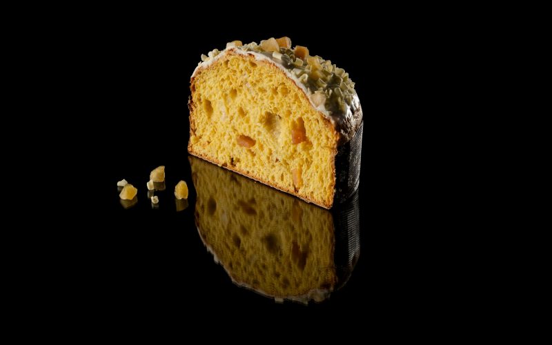 Il Panettone alla Melannurca Campana IGP di Anima Dolce: un dolce natalizio originale.