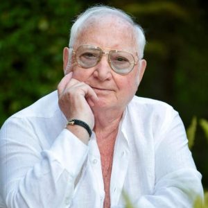 IL MAESTRO PINO MAURO FESTEGGIA I PRIMI 70 ANNI DI CARRIERA