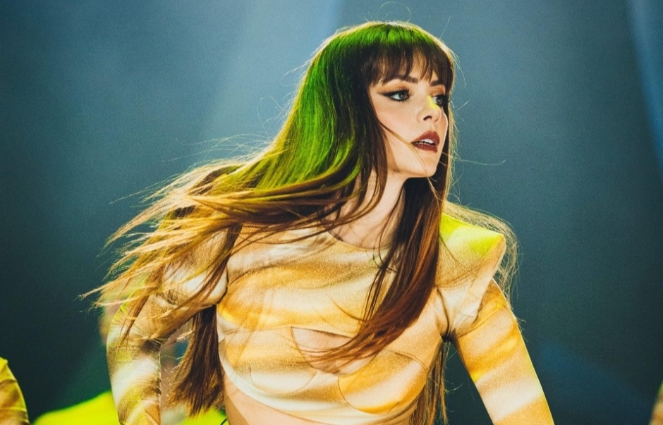 ANNALISA: È INIZIATO IL TOUR MA NOI SIAMO FUOCO  “CAPITOLO II”  NEI PALASPORT  